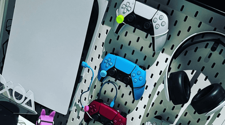 Elevate Your Gaming Experience: Enhance Your Setup with FLOATING GRIP Wall Mounts - FLOATING GRIP
