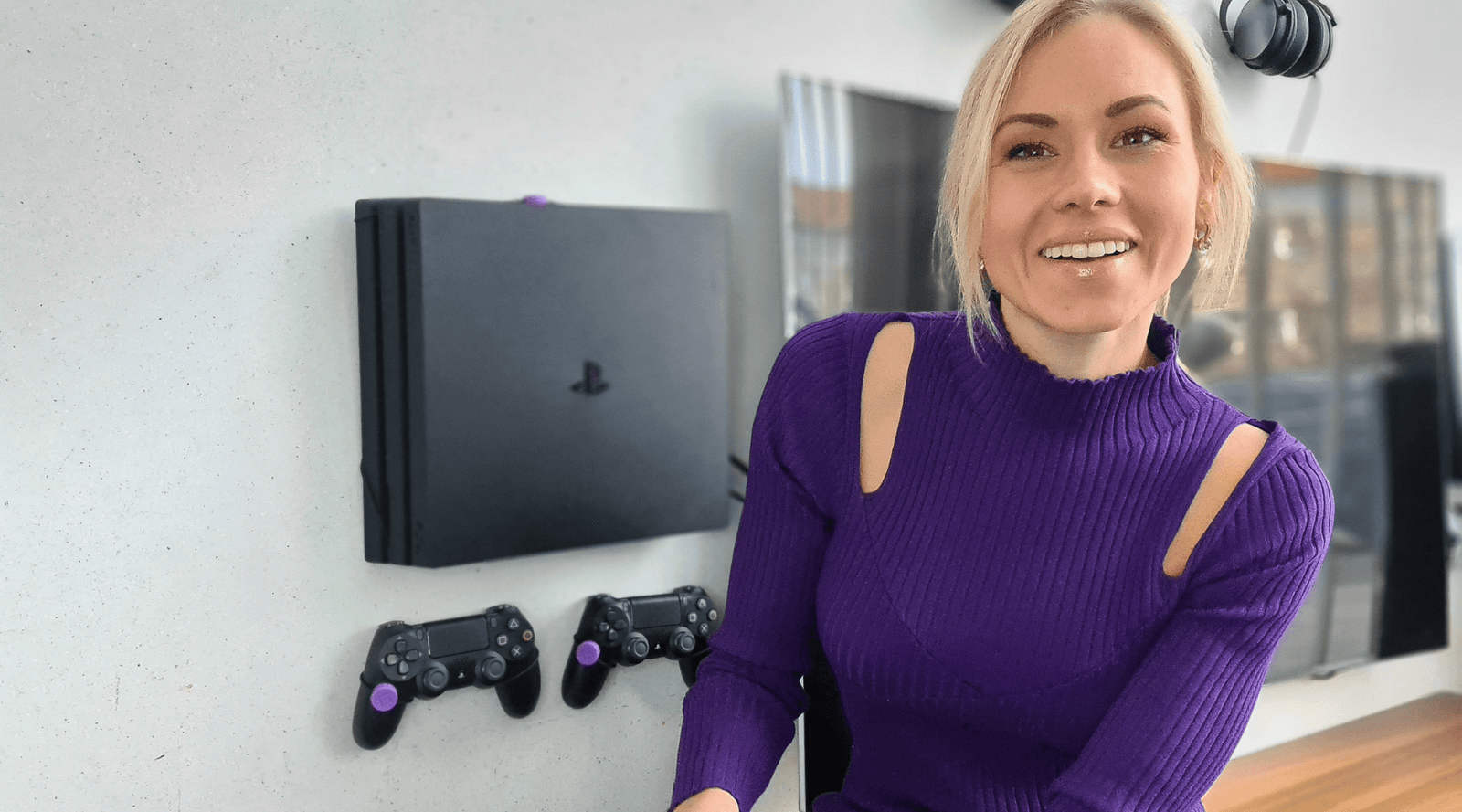 Trailblazing Innovation: The Story of Stephanie Skov - Founder of FLOATING GRIP - FLOATING GRIP