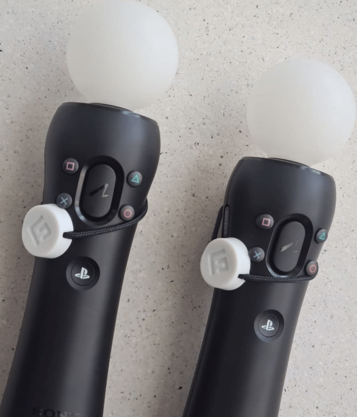 Ps4 vs ps3 move best sale controller