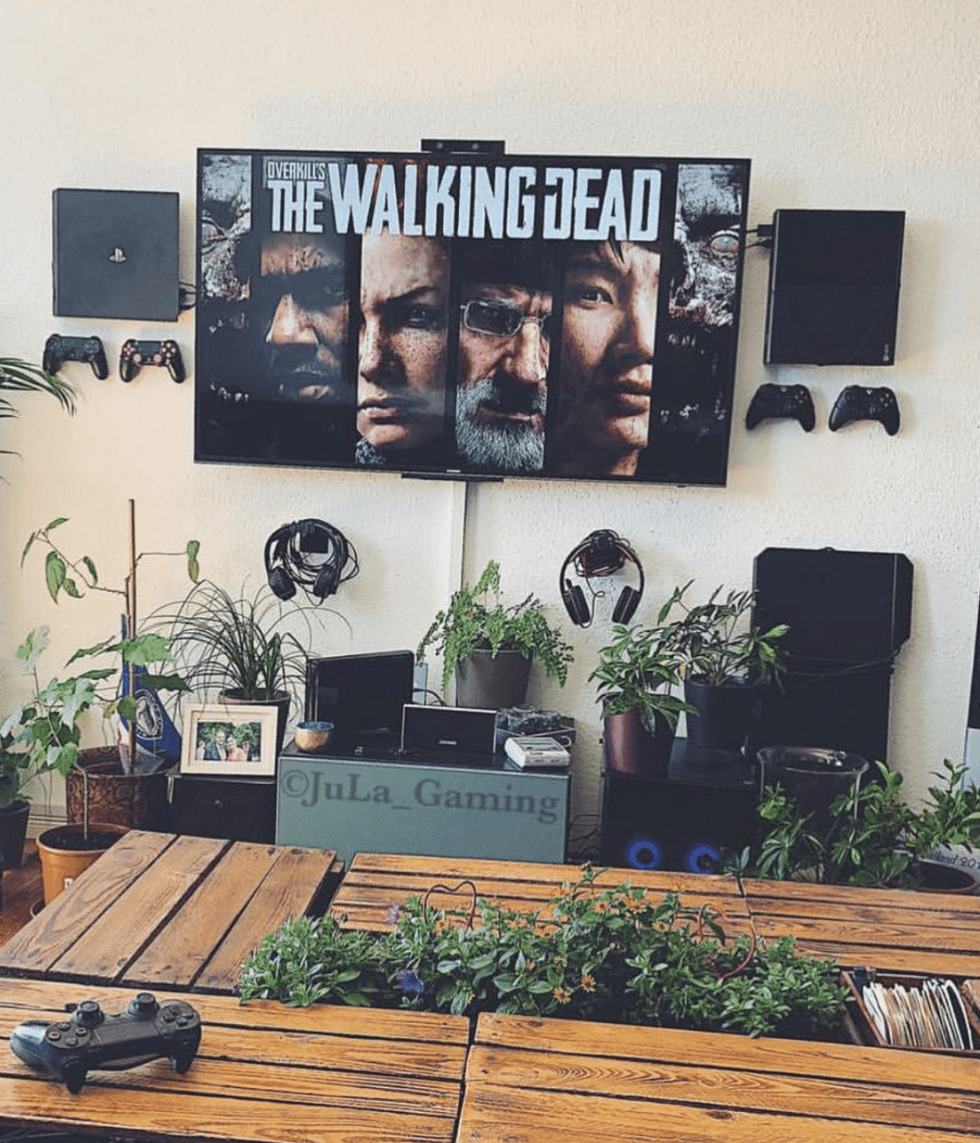 XBOX One Wall Mount Microsoft XBOX One Compatible Mount FLOATING GRIP